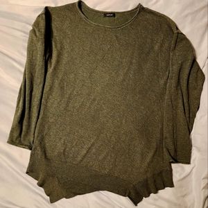 EUC Verve Ami XL Army Green Sweater with Asymmetrical Hem